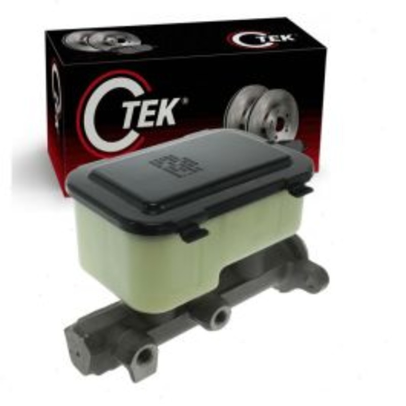 Centric CTEK Brake Master Cylinder for 1995-1997 Dodge Ram 3500