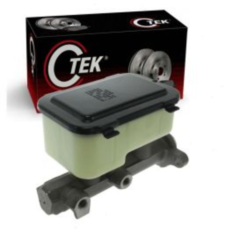 Centric CTEK Brake Master Cylinder for 2000-2005 Workhorse P30