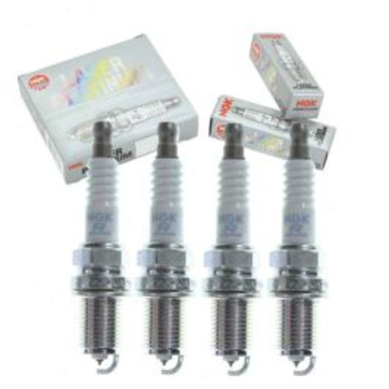 4 pc NGK Laser Platinum Spark Plugs for 1999 Nissan Altima 2.4L L4