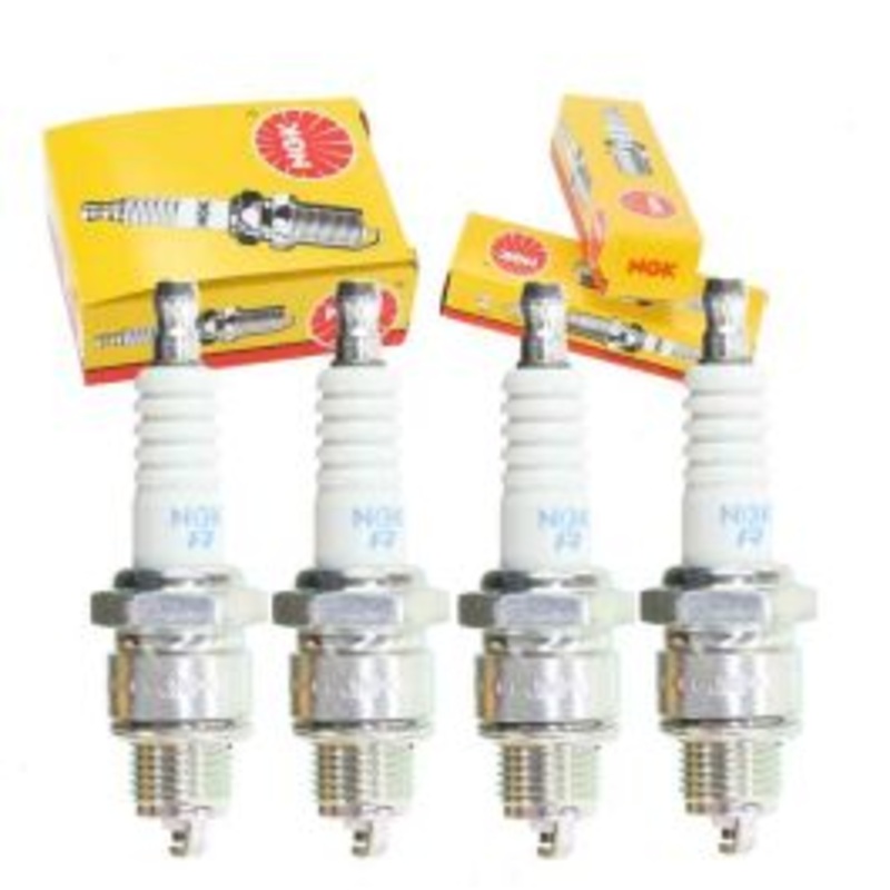 4 pc NGK Standard Spark Plugs for 1967-1968 Saab 96 1.5L V4