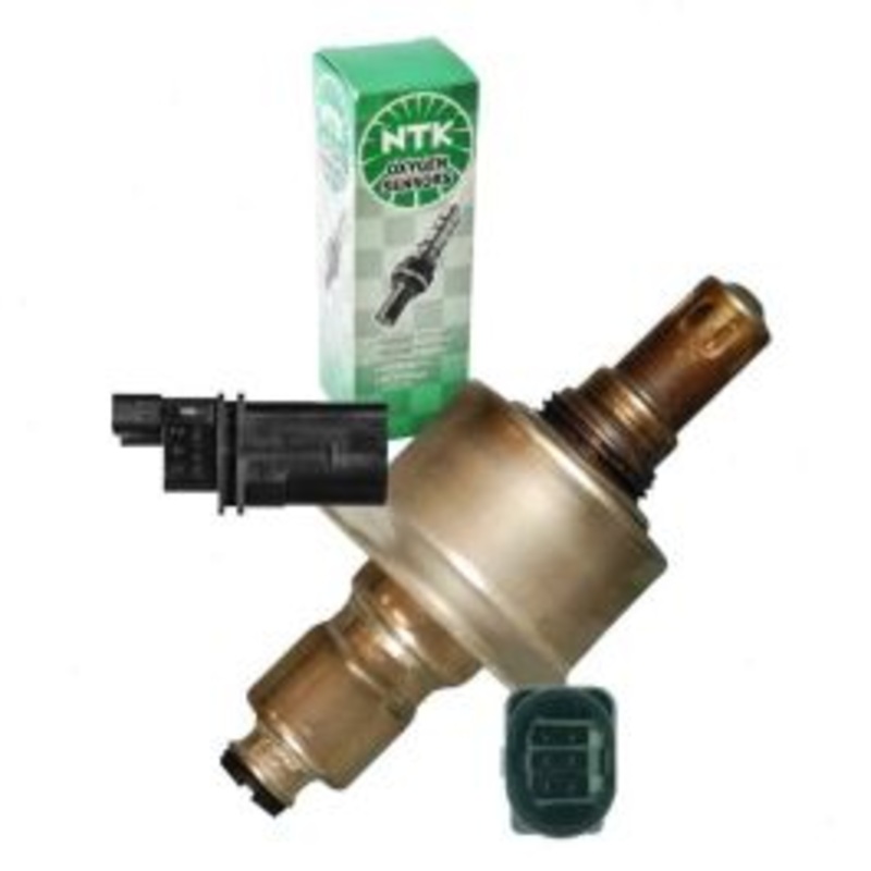 NGK NTK Upstream Air Fuel Ratio Sensor for 2010-2015 Hyundai Tucson 2.0L 2.4L L4
