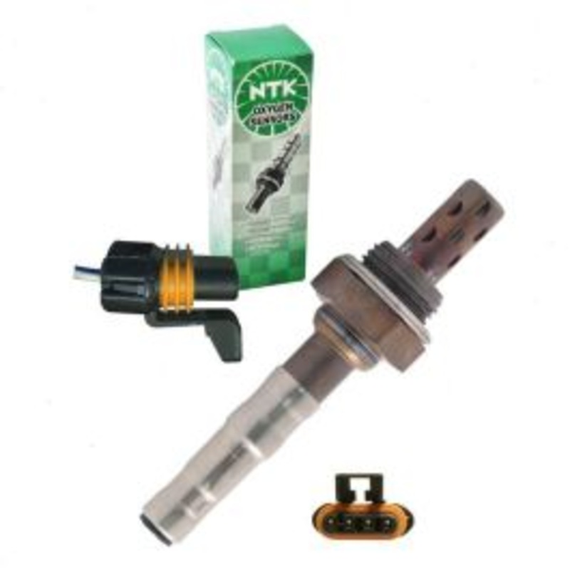 NGK NTK Upstream Right Oxygen (O2) Sensor for 1996-2000 Chevrolet K2500 5.0L 5.7L 7.4L V8