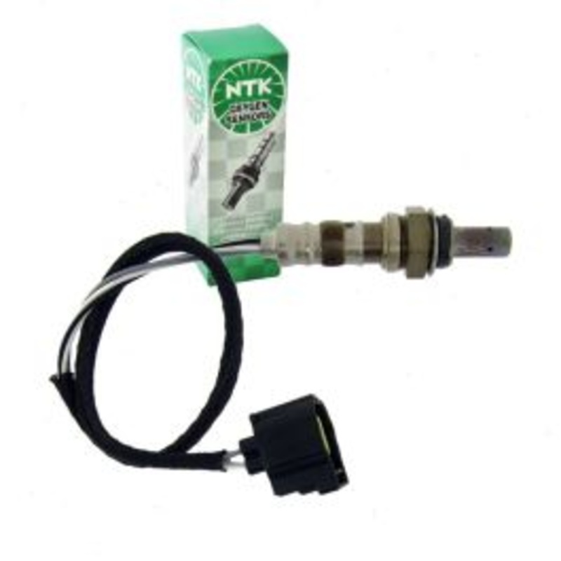 NGK NTK Upstream Right Oxygen (O2) Sensor for 2006 Mitsubishi Raider 3.7L V6