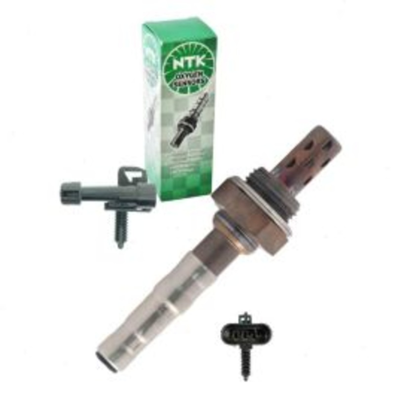 NGK NTK Upstream Right Oxygen (O2) Sensor for 1999-2002 GMC Sierra 1500 4.3L 4.8L 5.3L V6 V8
