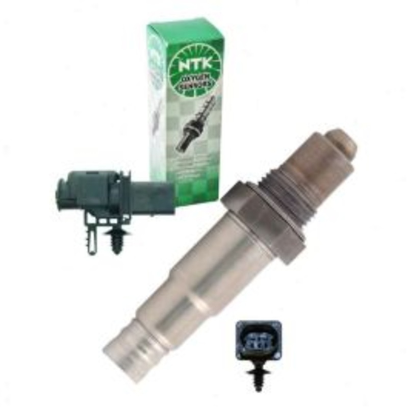 NGK NTK Upstream Air Fuel Ratio Sensor for 2013-2016 Lincoln MKZ 2.0L L4