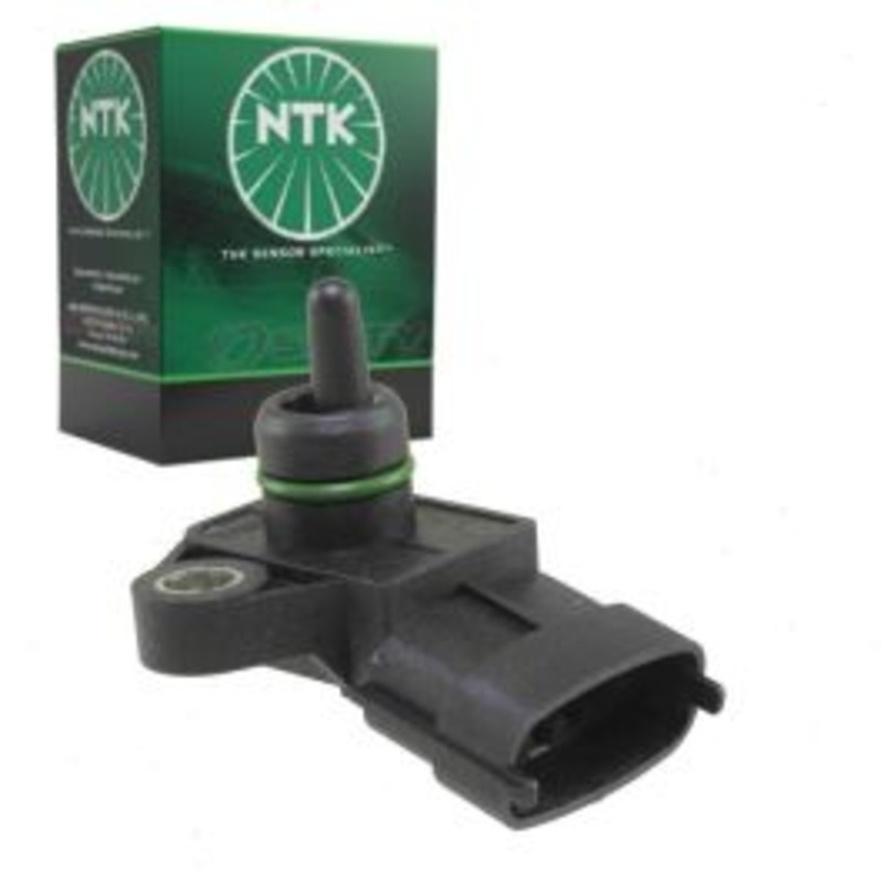 NTK Manifold Absolute Pressure Sensor for 2013-2018 Hyundai Santa Fe Sport 2.0L 2.4L L4