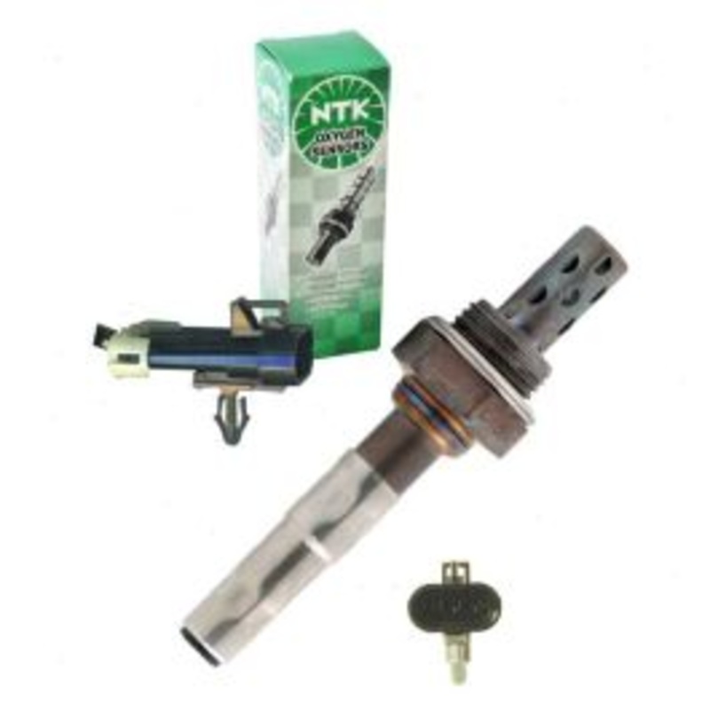 NGK NTK Upstream Oxygen (O2) Sensor for 1993 Oldsmobile 88 3.8L V6