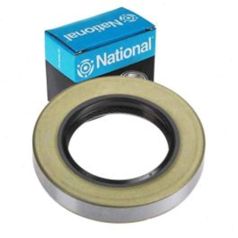 National Rear Outer Differential Pinion Seal for 1971-1974 BMW 3.0CSi