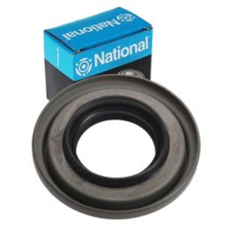 National Front Outer Differential Pinion Seal for 1975-1978 GMC K25
