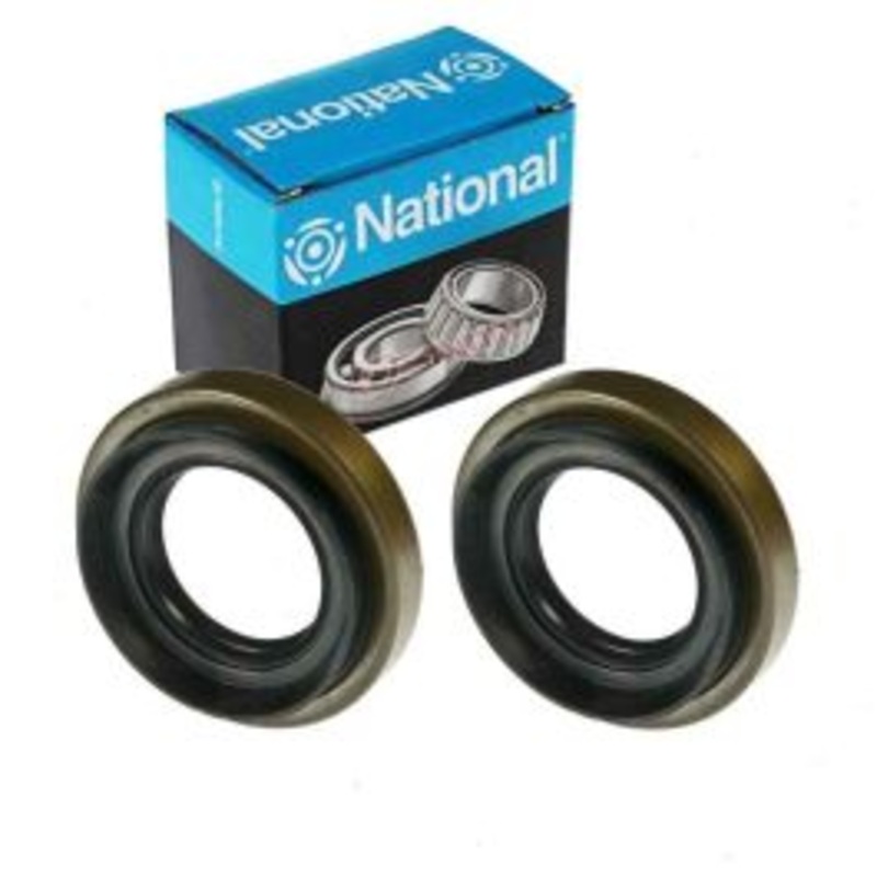 2 pc National Front Axle Differential Seals for 1988 Toyota Van Wagon
