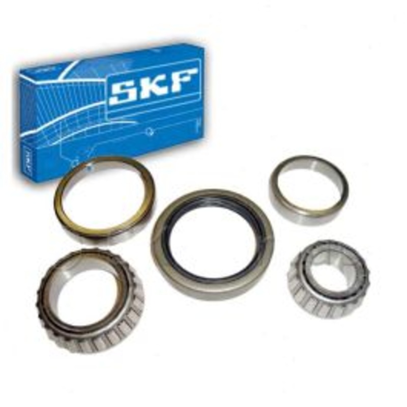 SKF Front Wheel Bearing Kit for 1994-1996 Mercedes-Benz C220