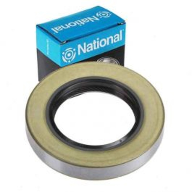 National Rear Outer Differential Pinion Seal for 1971-1976 BMW 3.0Si