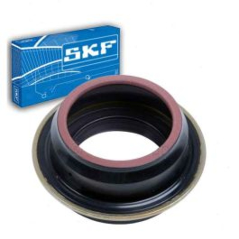 SKF Rear Transfer Case Output Shaft Seal for 1999-2007 GMC Sierra 1500