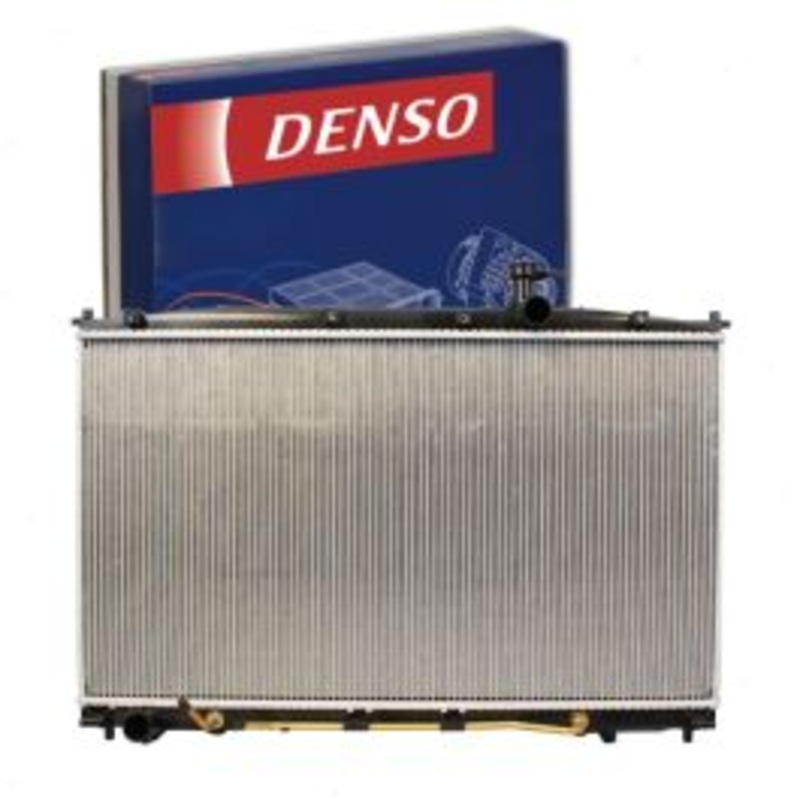 DENSO Radiator for 2007-2009 Hyundai Santa Fe 2.7L 3.3L V6