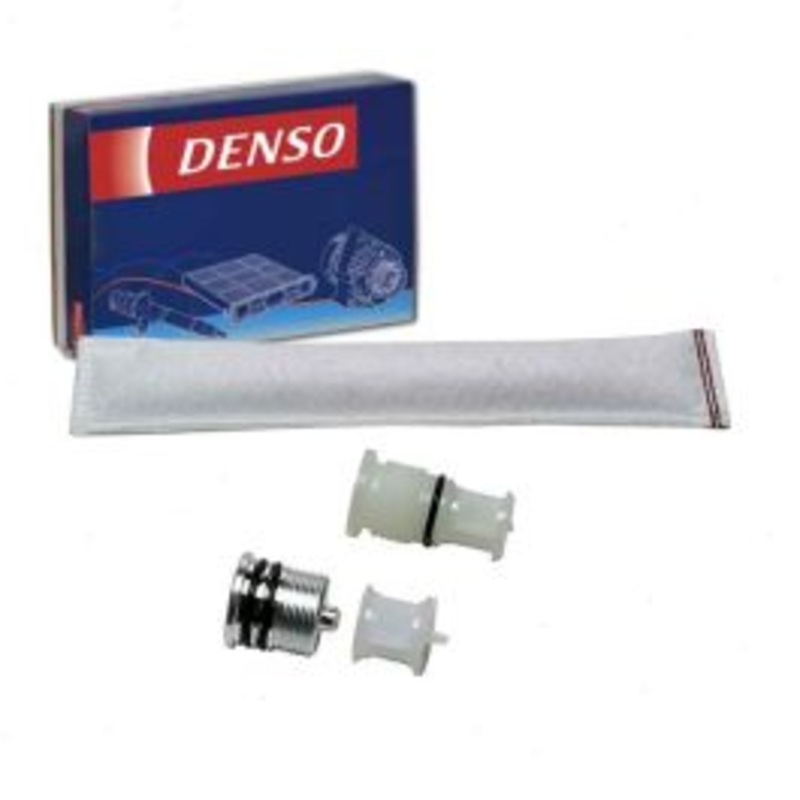 DENSO AC Receiver Drier for 2005-2013 Toyota Tundra 4.0L 4.6L 4.7L 5.7L V6 V8